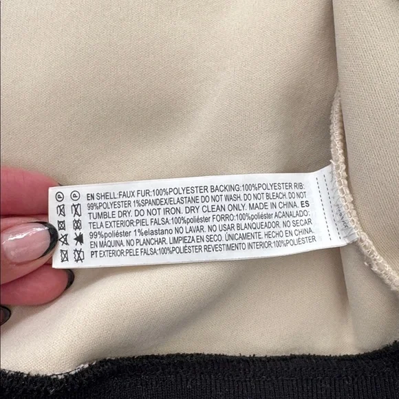 Forever 21 x Disney Black and Cream Hoodie with Ears 🖤 - Picture 6 of 9